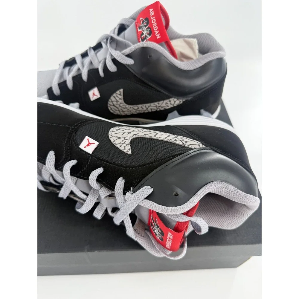 Jordan Stadium 90 Low TD Black Cement Football Cleats HQ0210-060 Mens Size 12